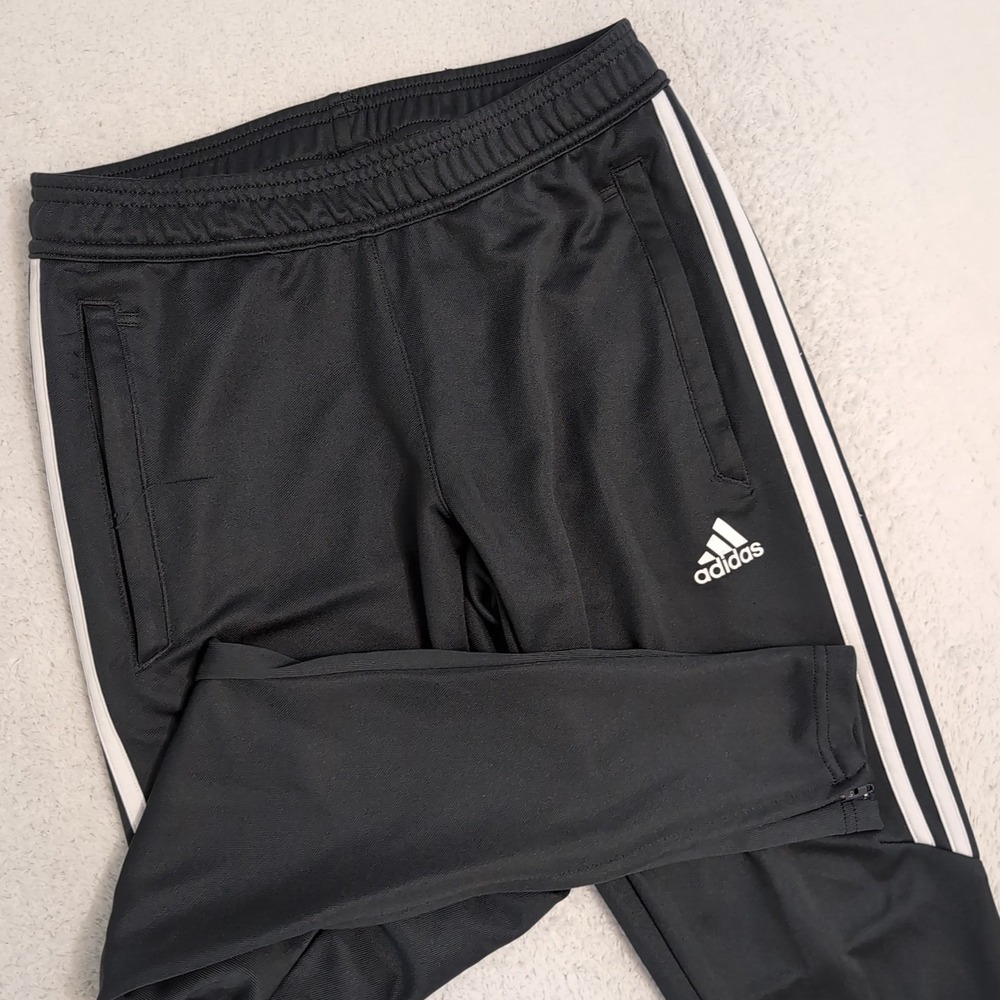 Adidas‎ Climacool Soccer Joggers Pants Size XS 26x31" Gray White Stripes.